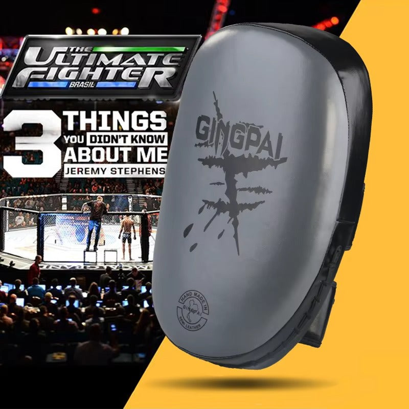 Premium Boxing Mitts Focus Punch Pads – High-Quality Training Target for Kickboxing, Muay Thai, Taekwondo & Karate – Combat Curved Pads for Boxing and Martial Arts Practice