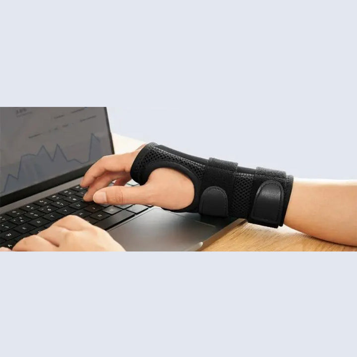 Premium Carpal Tunnel Wrist Brace – Stabilizing Support for Men & Women, Adjustable Hand Support Splint for Sprains, Tendonitis, Pain Relief, Ergonomic Design, Lightweight & Breathable, Ideal Night Immobilizer