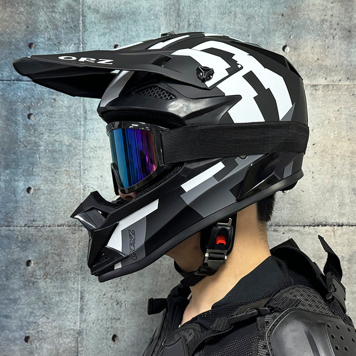 High-Quality Kids Off-Road Helmet - Motocross, Mountain Bike, ATV, DOT Certified, Lightweight ABS Material, Full Face Safety